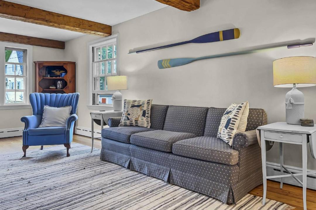 Photo of Livingroom in Marblehead