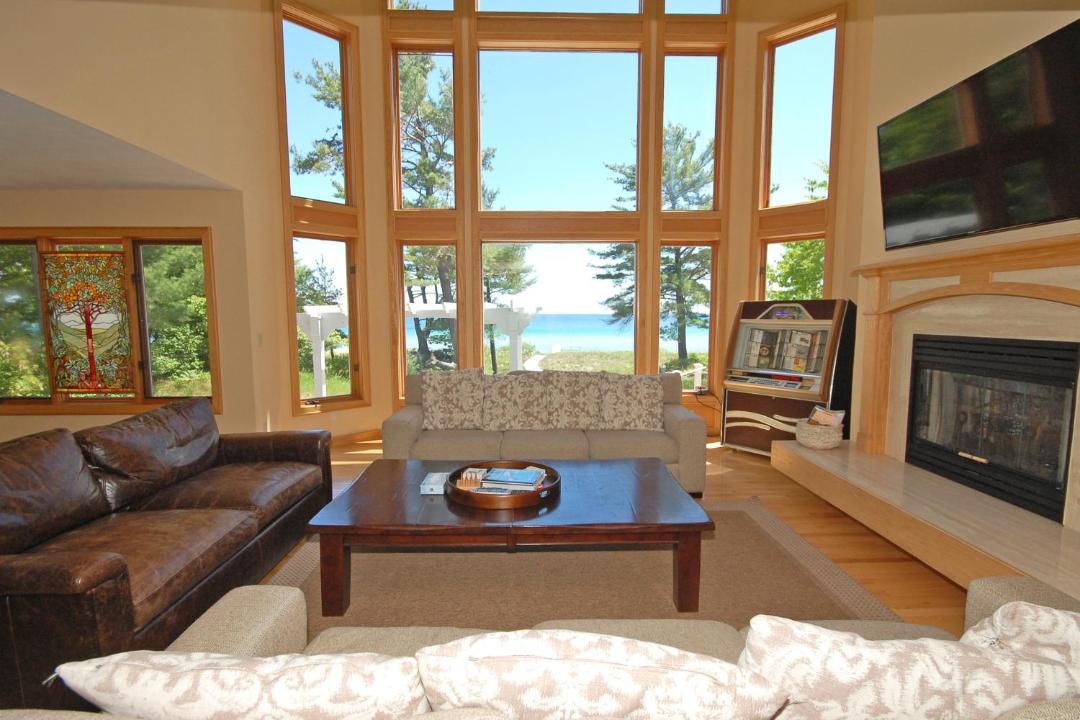 Photo of Livingroom in Northport