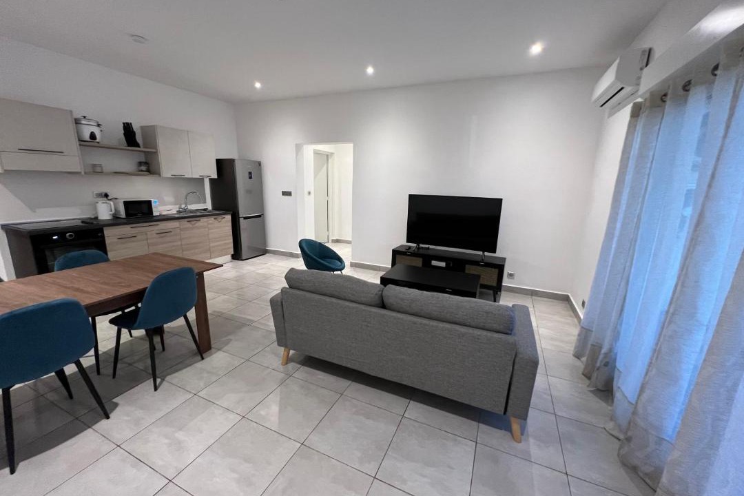 Photo of Livingroom in Antananarivo Avaradrano
