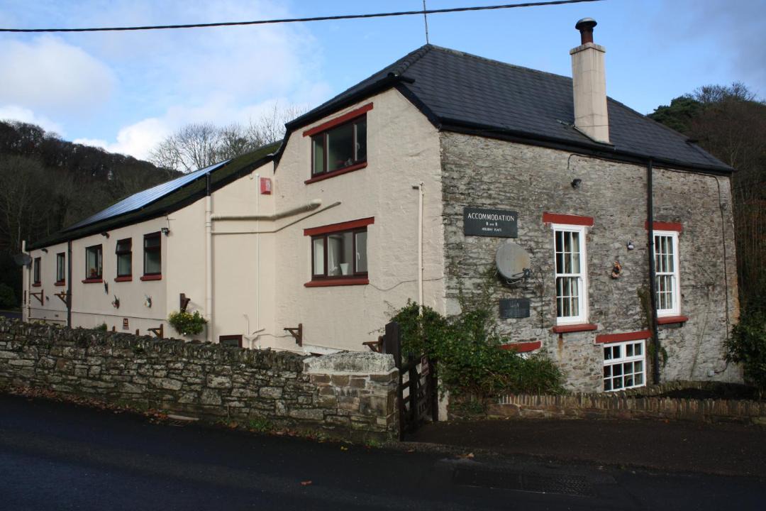 Photo of Buildings in Hessenford
