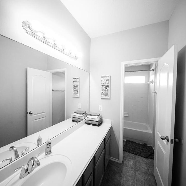 Photo of Bathroom in Pearland