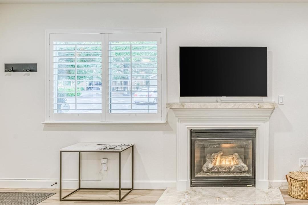 Photo of Livingroom in Bass Lake