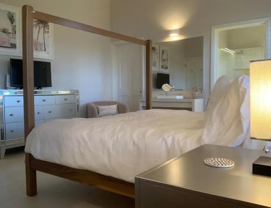 Photo of Bedroom in Jolly Harbour
