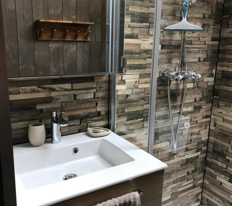 Photo of Bathroom in Montmin