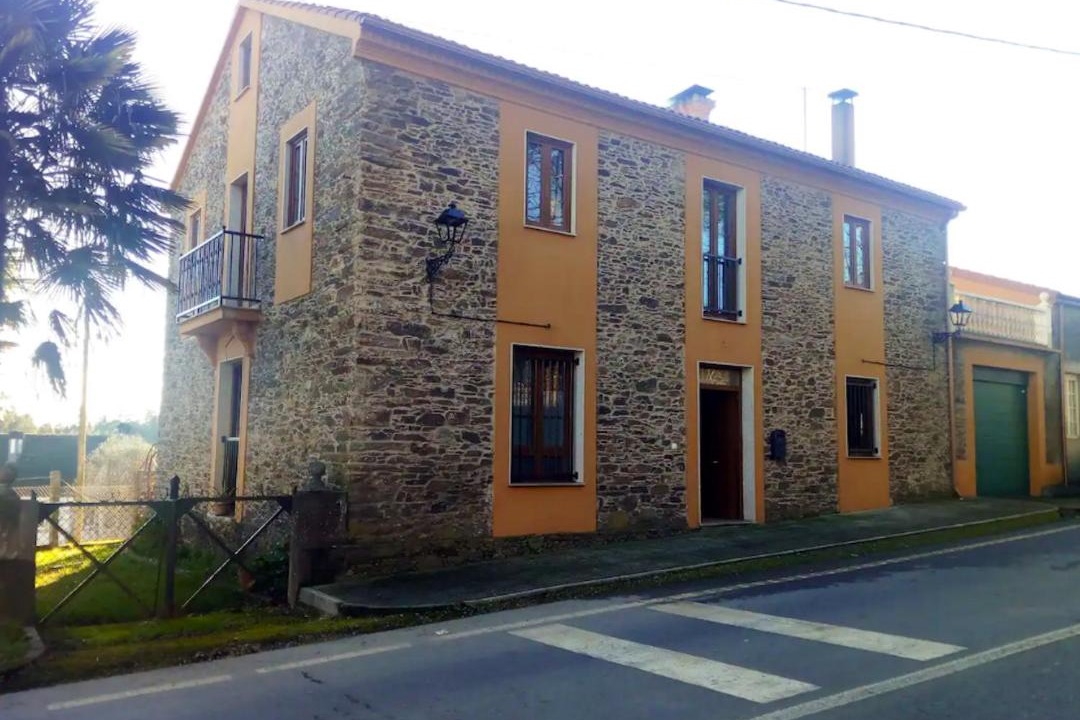 Photo of Buildings in Fraga