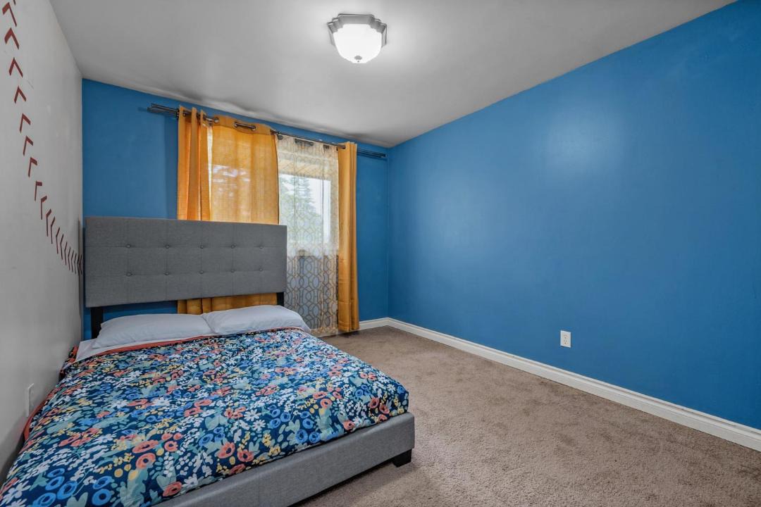 Photo of Bedroom in Silver Lake