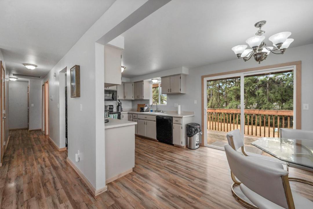 Photo of Livingroom in Silver Lake