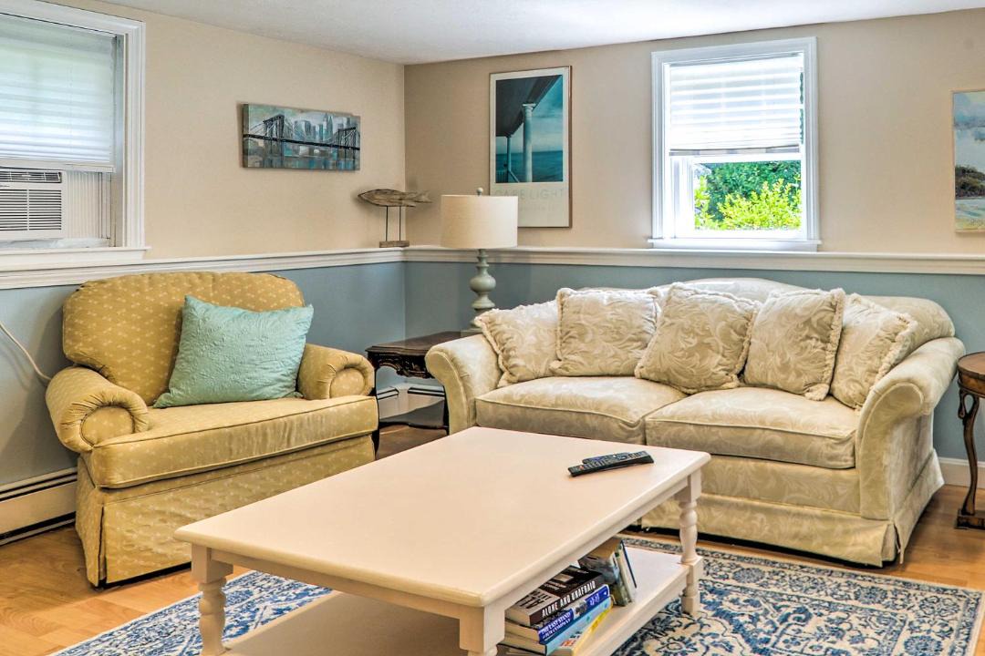 Photo of Livingroom in Bourne