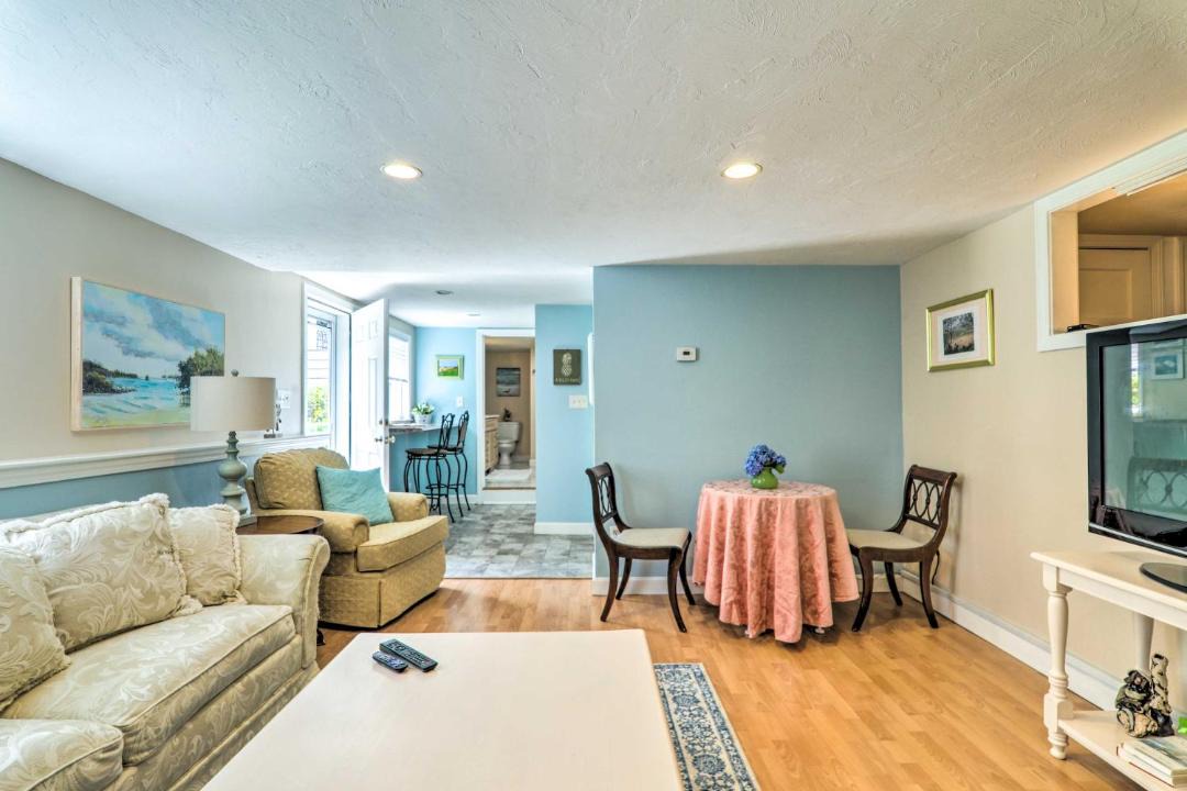 Photo of Livingroom in Bourne