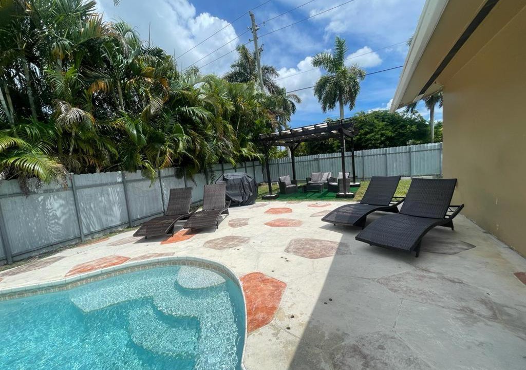 Photo of Outdoor in Cutler Bay
