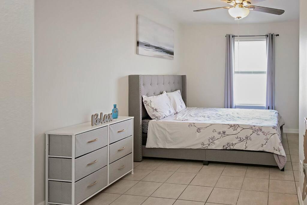 Photo of Bedroom in Port Isabel
