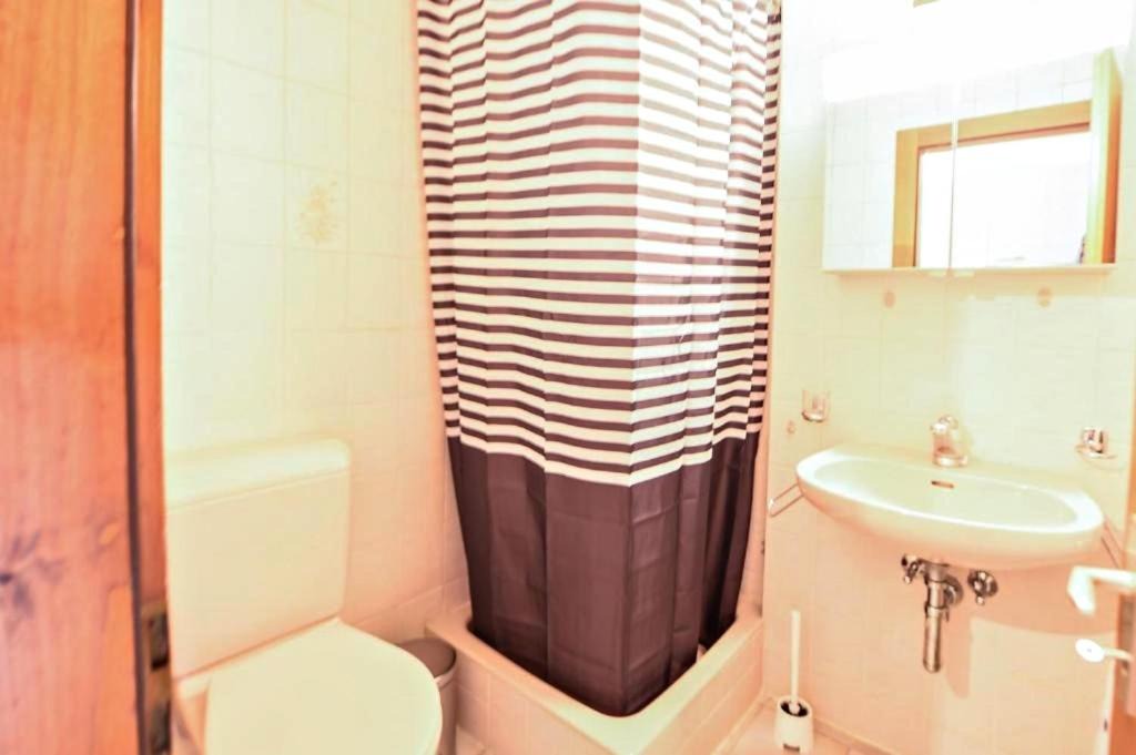 Photo of Bathroom in Saillon