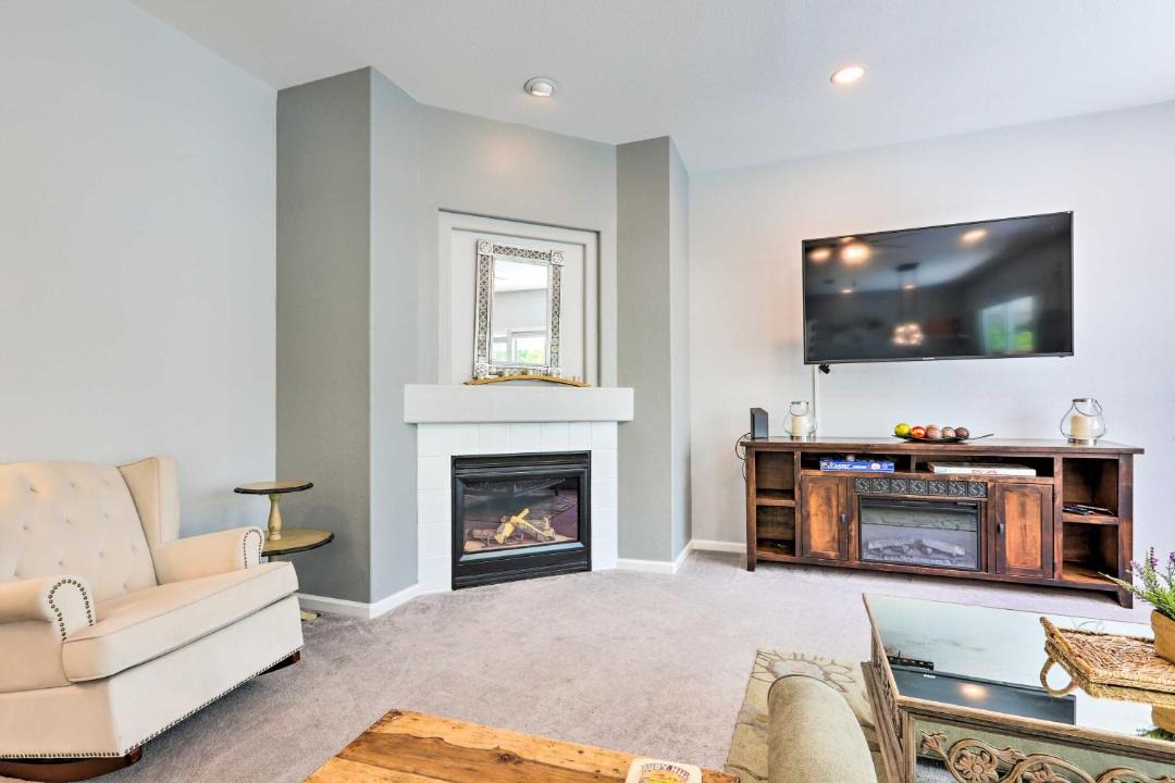 Photo of Livingroom in Folsom