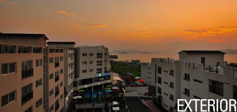 Photo of Buildings in Songpo-ri
