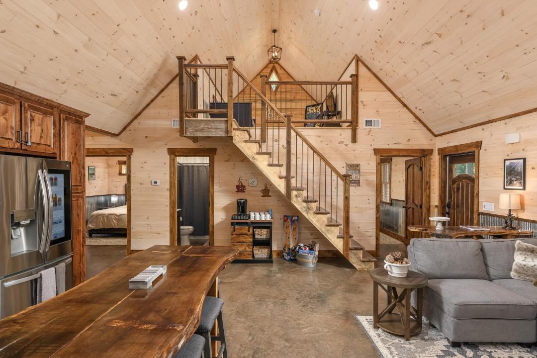 Photo of Livingroom in Rising Fawn