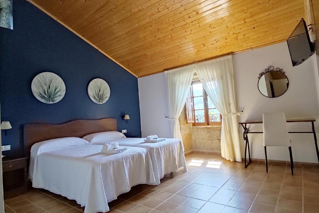Photo of Bedroom in Lires