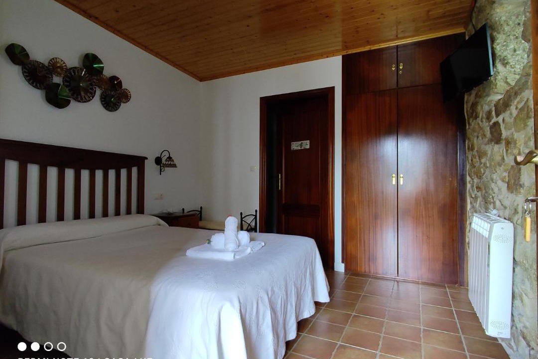 Photo of Bedroom in Lires