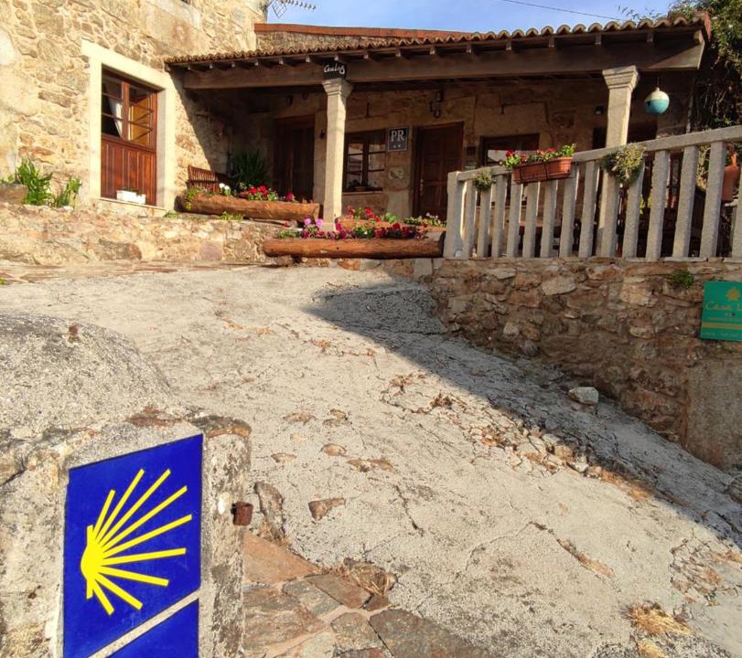 Photo of Buildings in Lires
