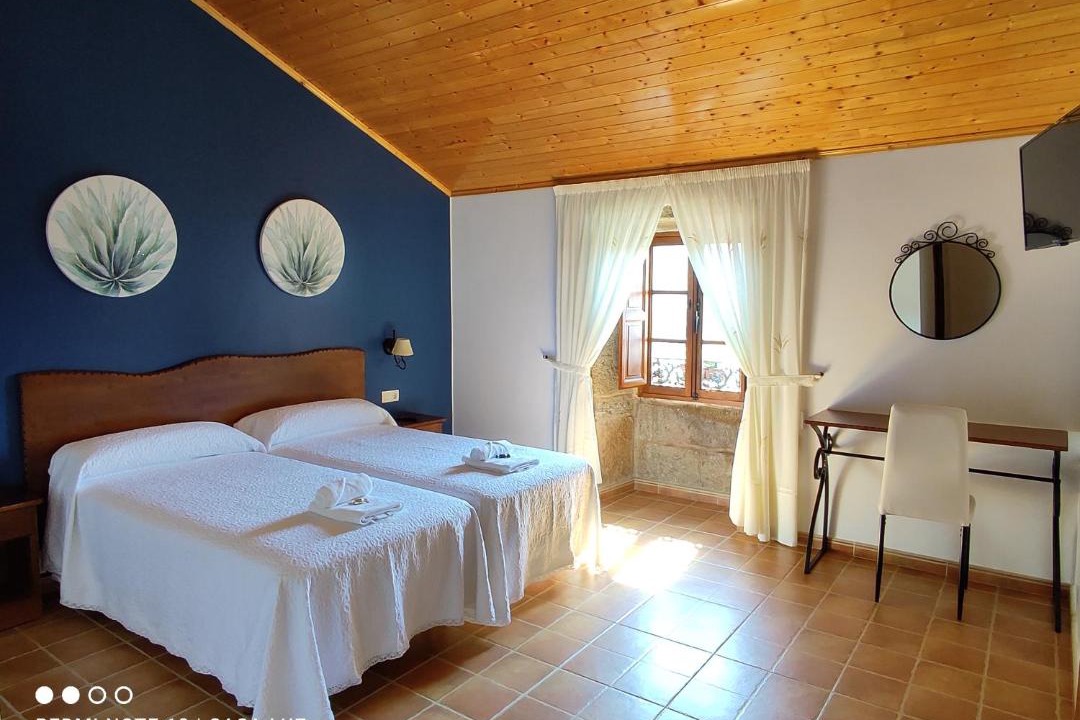 Photo of Bedroom in Lires