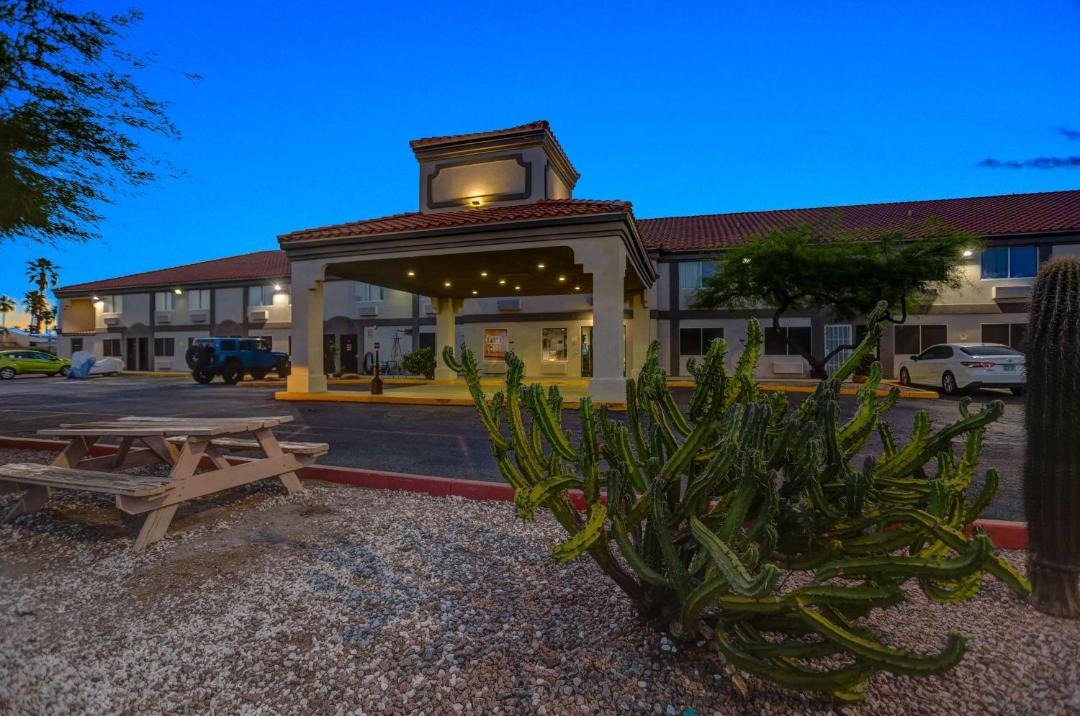 Photo of Others in Apache Junction