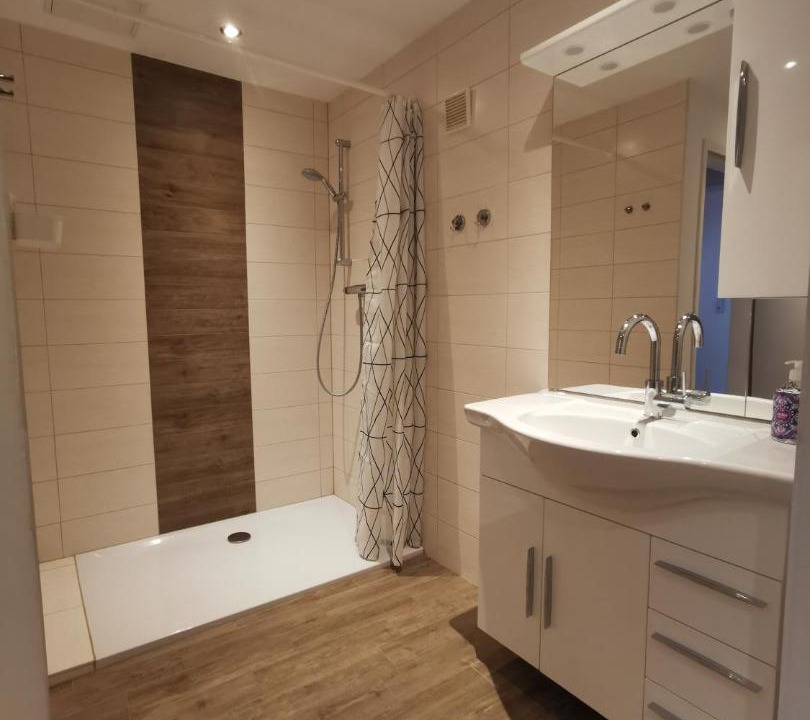 Photo of Bathroom in Spitz