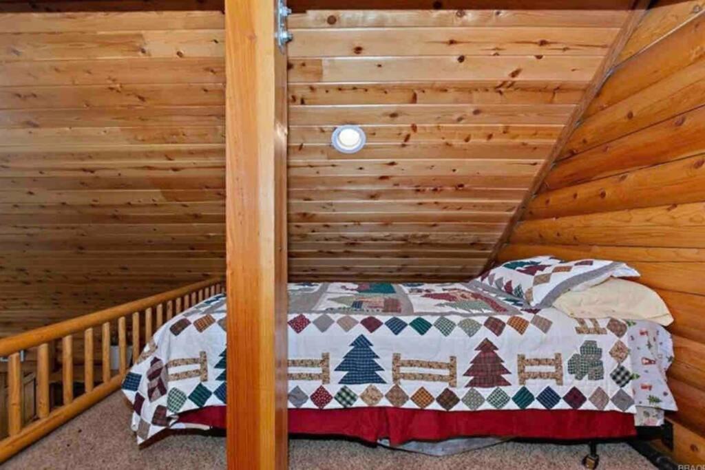 Photo of Bedroom in Whispering Forest