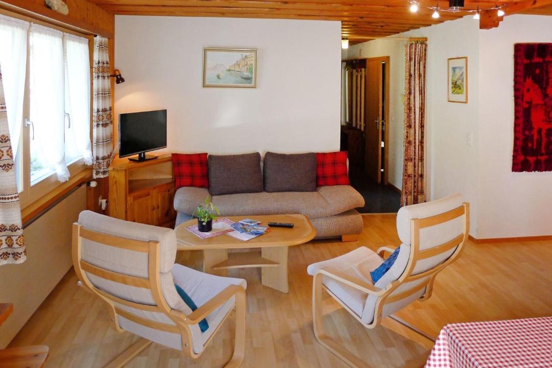 Photo of Livingroom in Elm