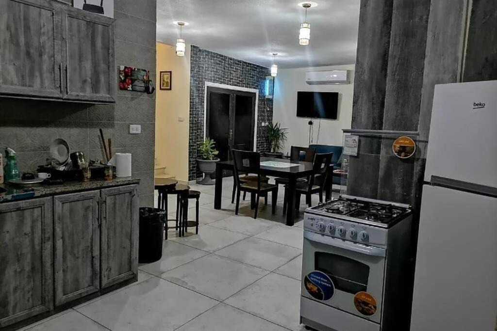 Photo of Kitchen in Al Kafrayn