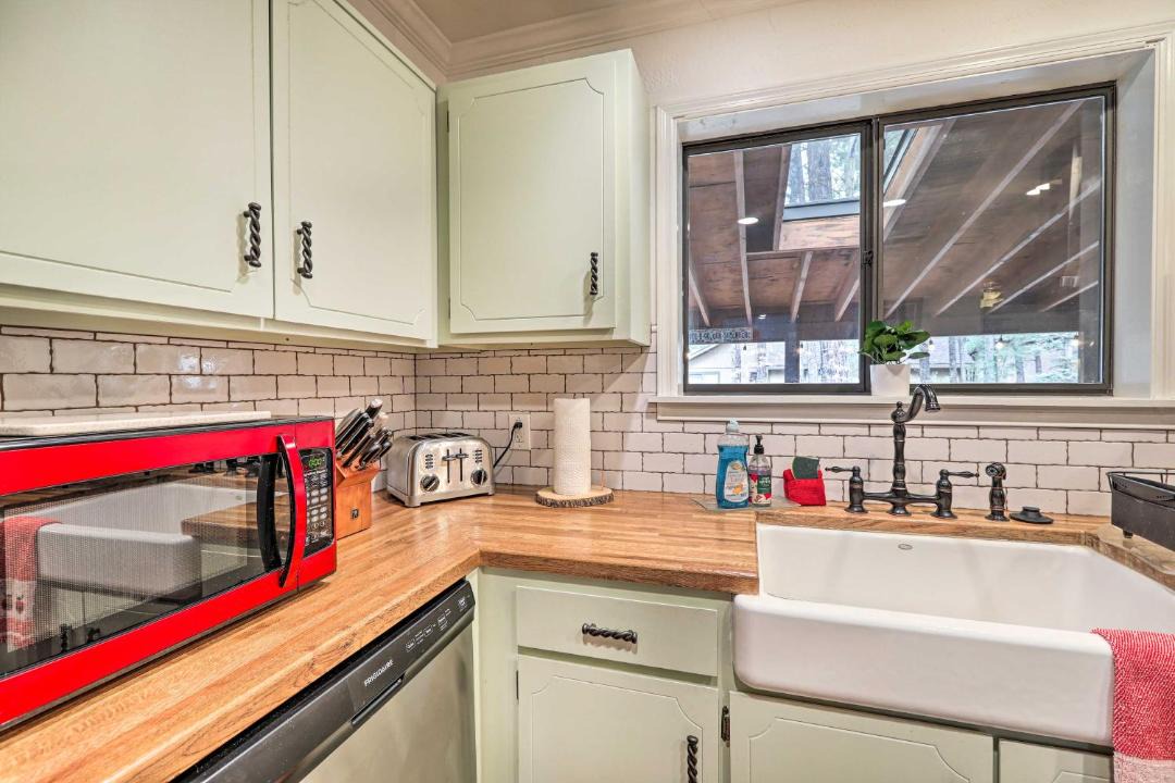 Photo of Kitchen in Munds Park