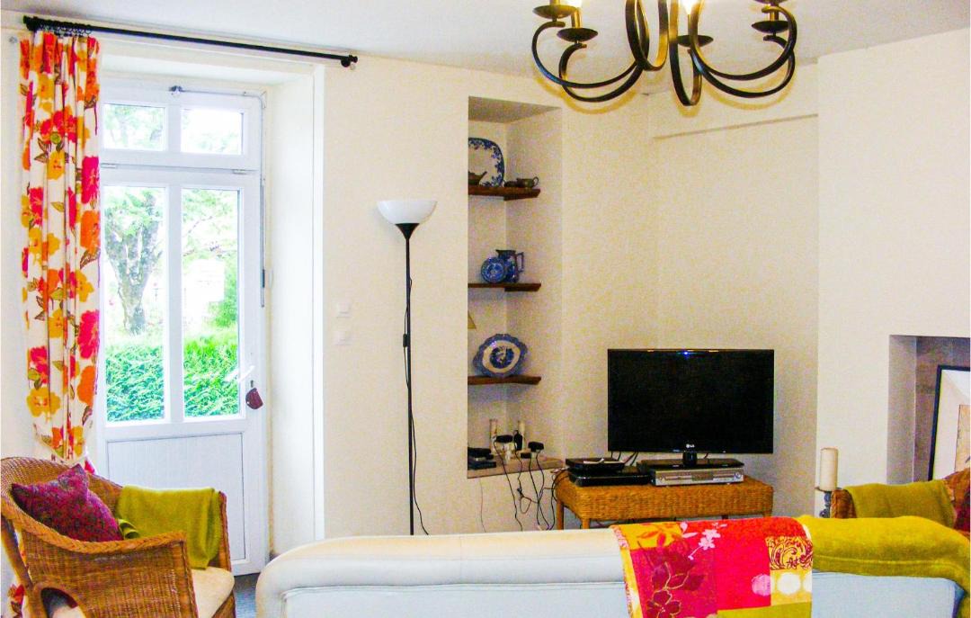 Photo of Livingroom in Scille