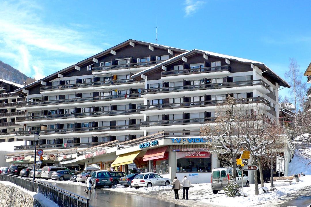 Photo of Buildings in Saint-Pierre-de-Clages