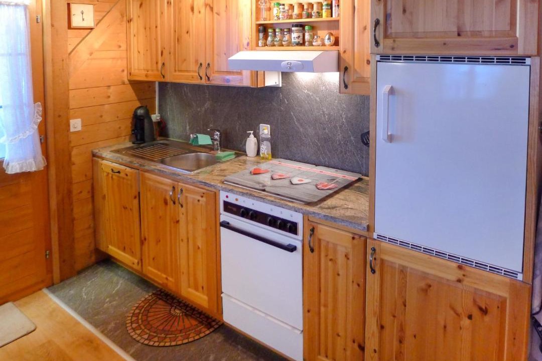 Photo of Kitchen in Tschamut