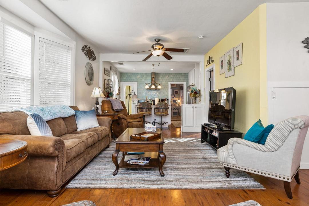 Photo of Livingroom in Prescott