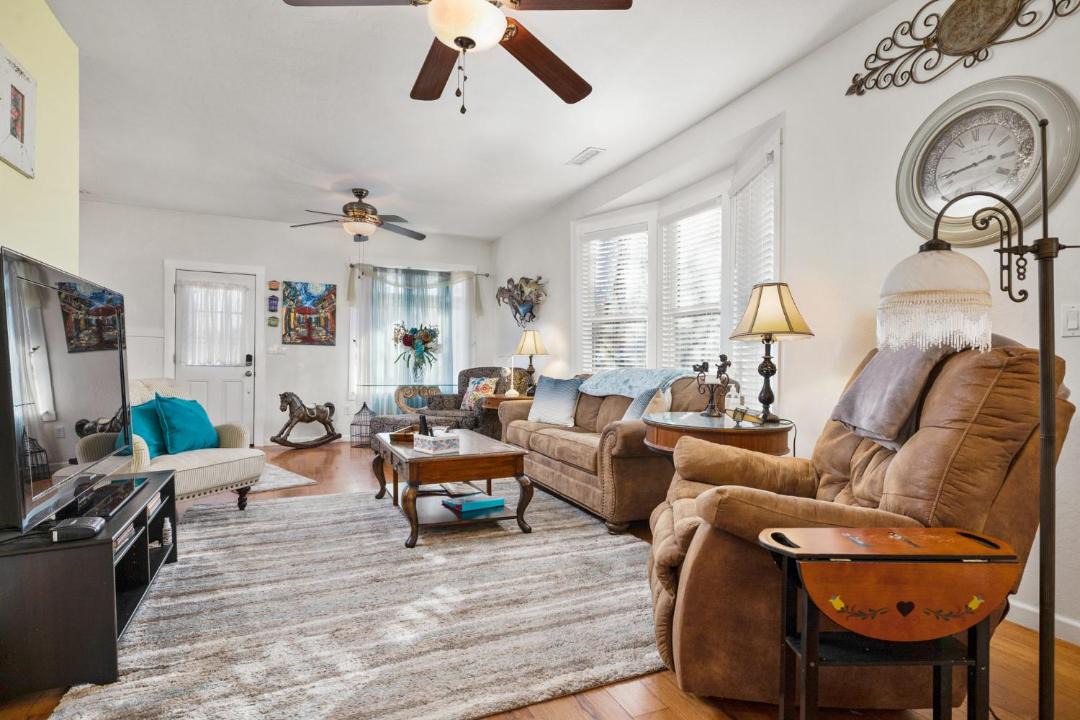 Photo of Livingroom in Prescott