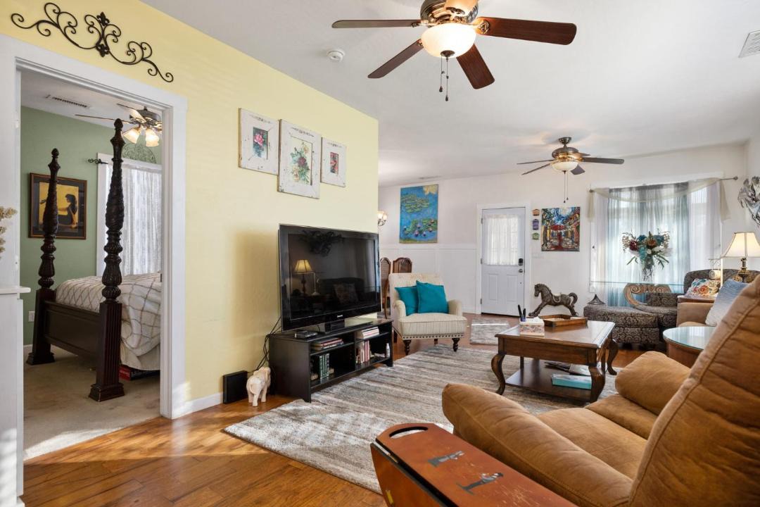 Photo of Livingroom in Prescott