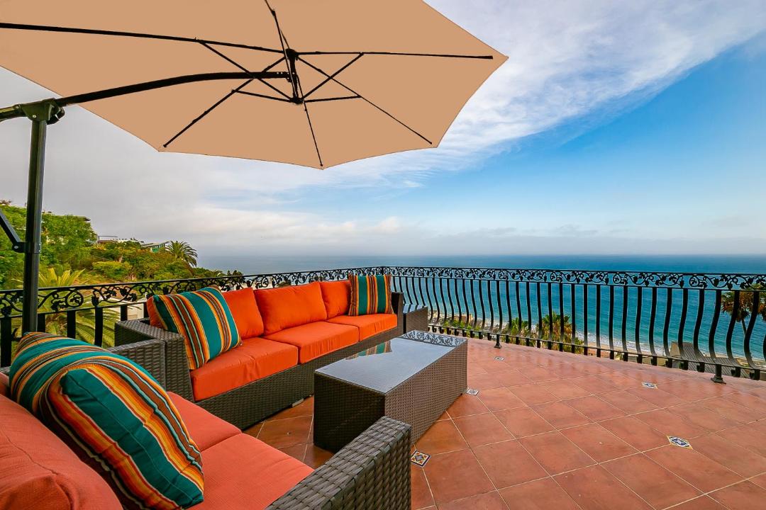 Photo of Patio Balcony in Eastern Malibu