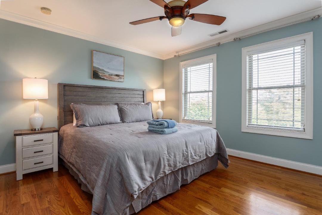 Photo of Bedroom in Asheville