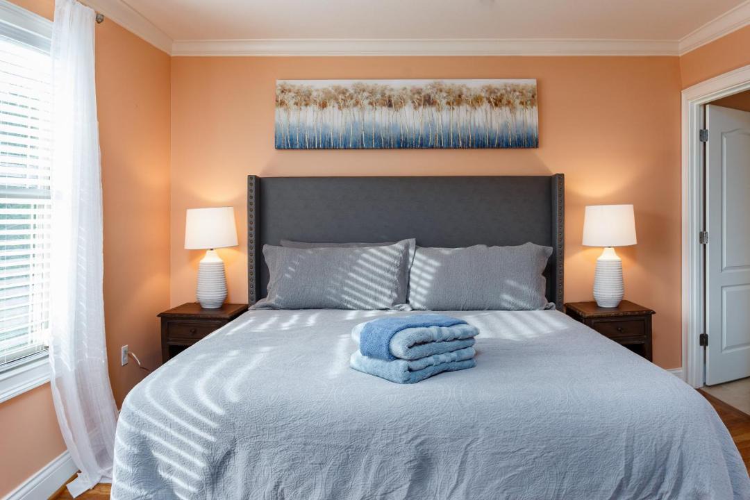 Photo of Bedroom in Asheville