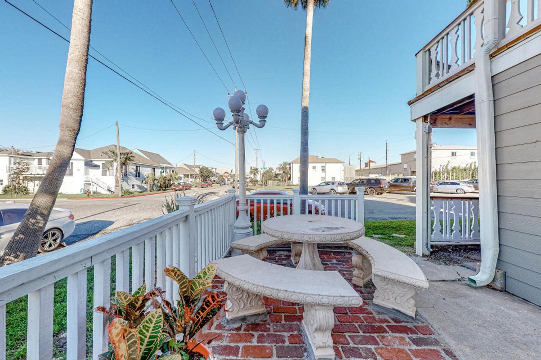Photo of Patio Balcony in San Jacinto