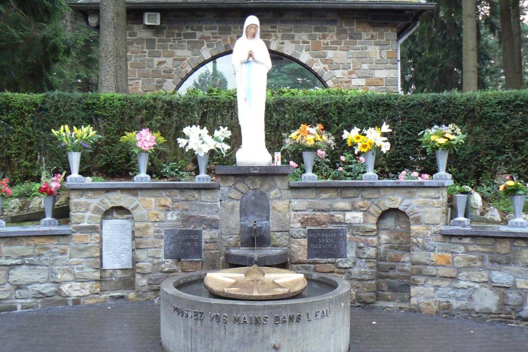 Photo of Others in Banneux