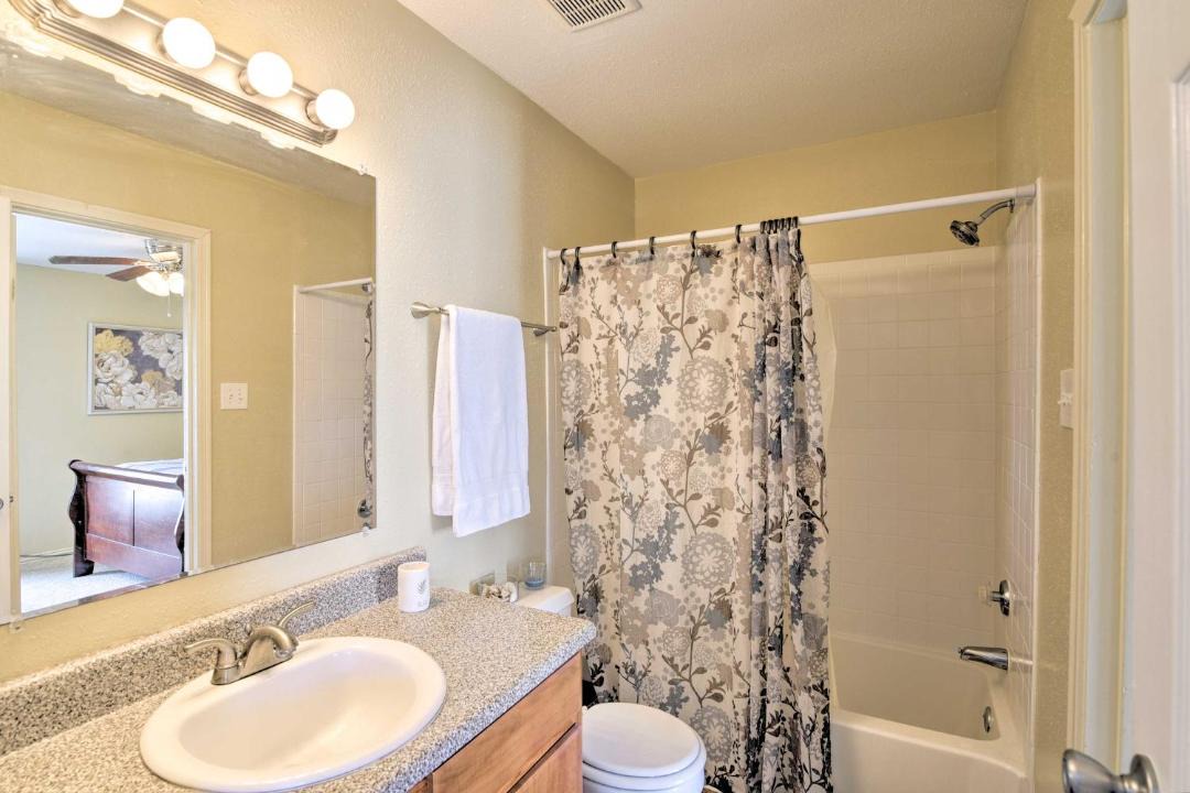 Photo of Bathroom in Galveston