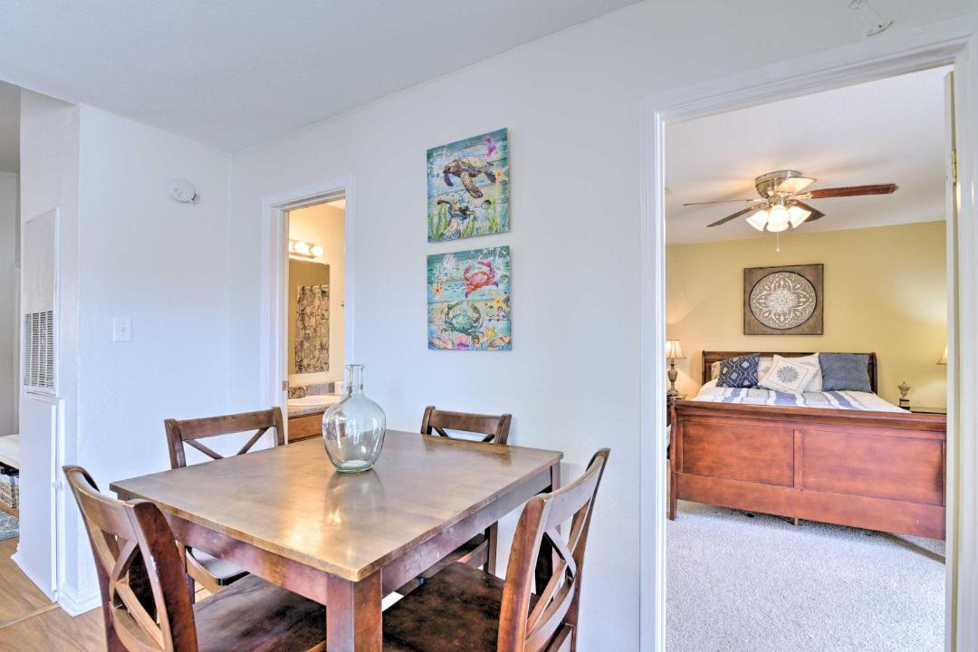 Photo of Livingroom in Galveston