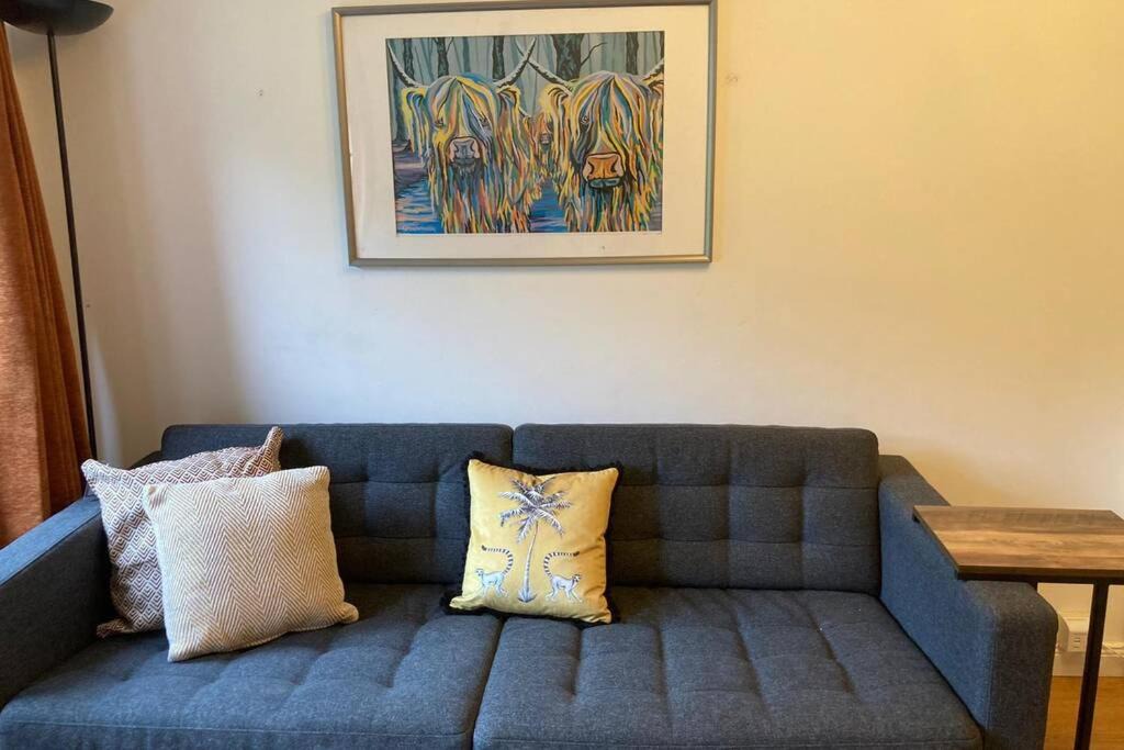 Photo of Livingroom in Glasgow Westend