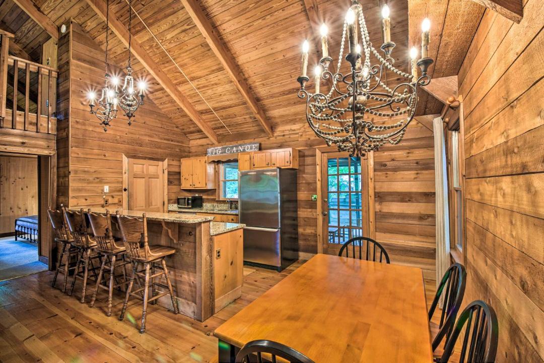 Photo of Kitchen in Big Canoe