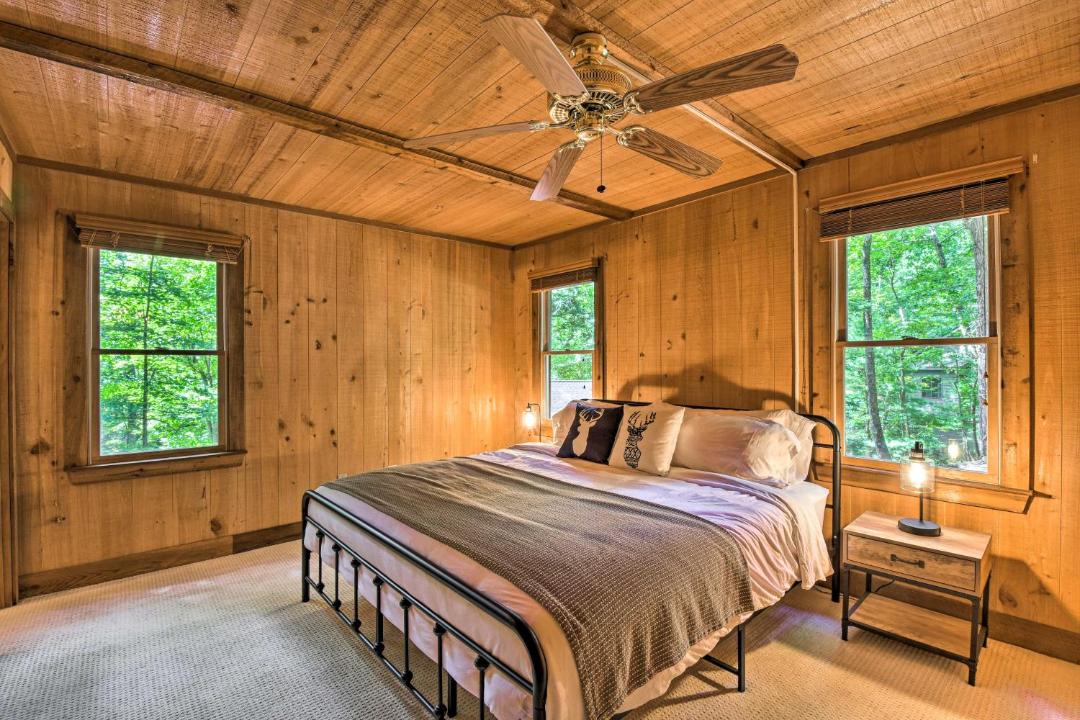 Photo of Bedroom in Big Canoe