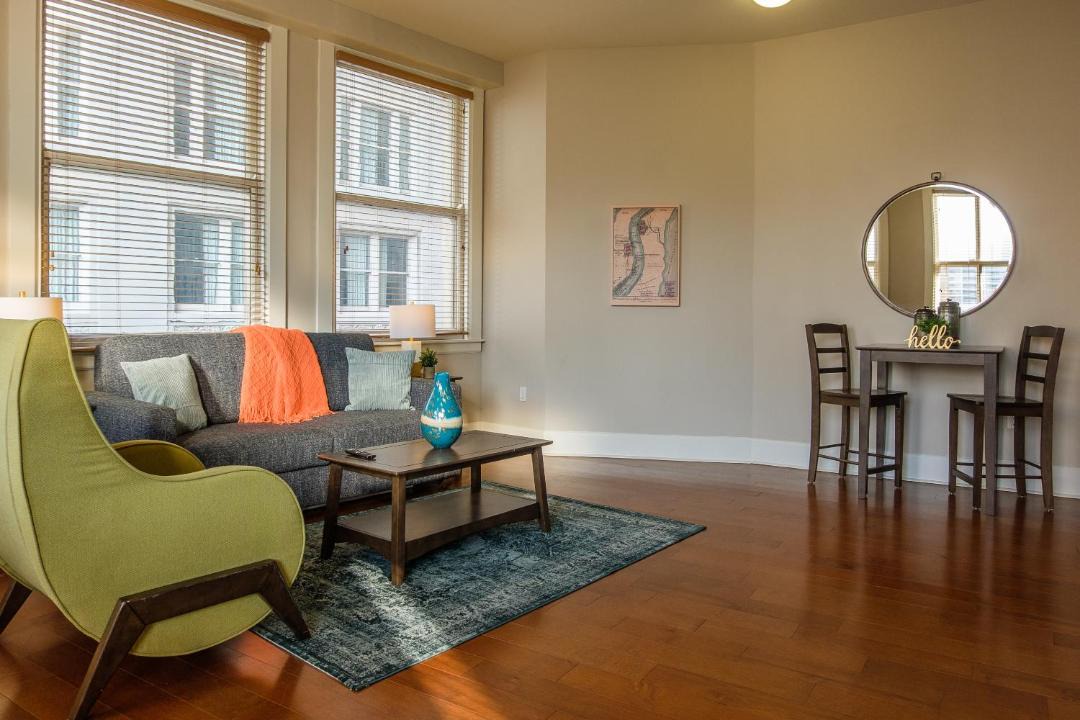 Photo of Livingroom in Central Business District