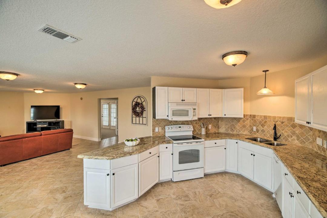 Photo of Kitchen in Clear Lake Shores
