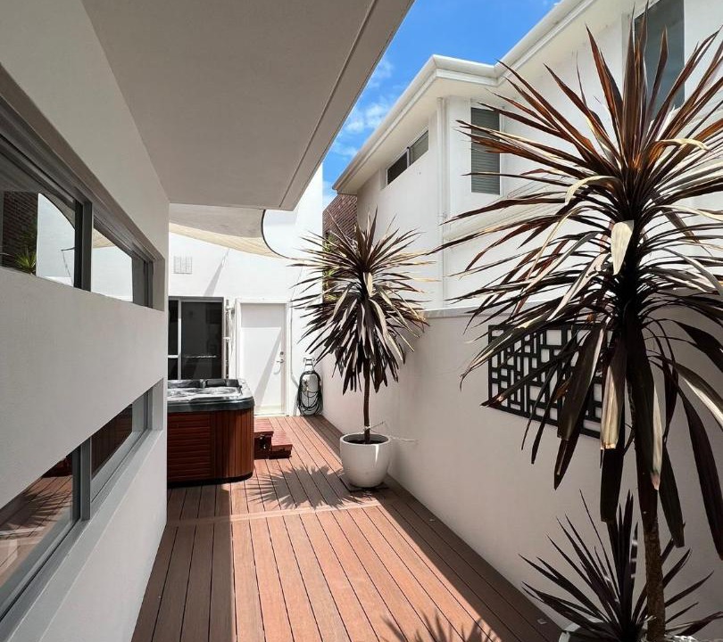 Photo of Patio Balcony in Beaconsfield