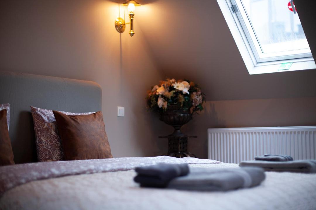 Photo of Bedroom in University District
