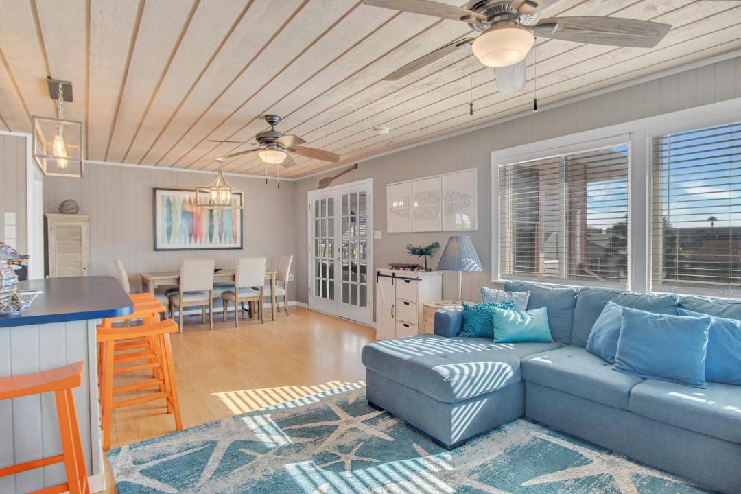 Photo of Livingroom in Shibui Sands